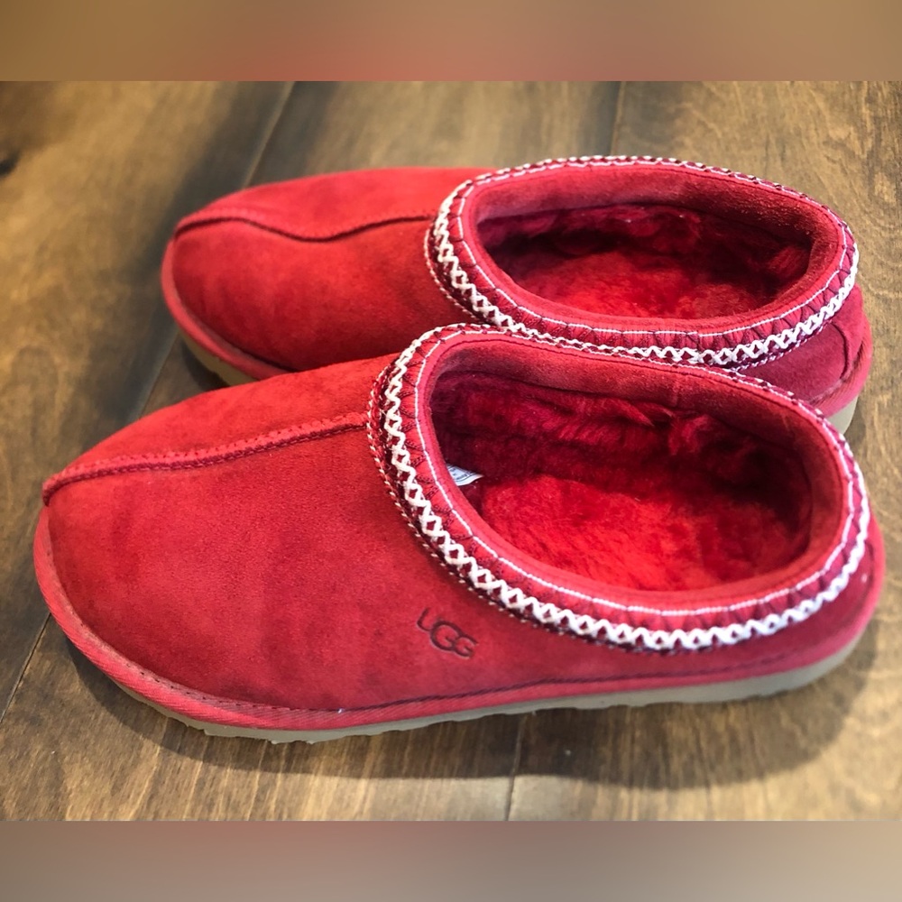 UGG Tasman Slippers - Picture 15 of 16